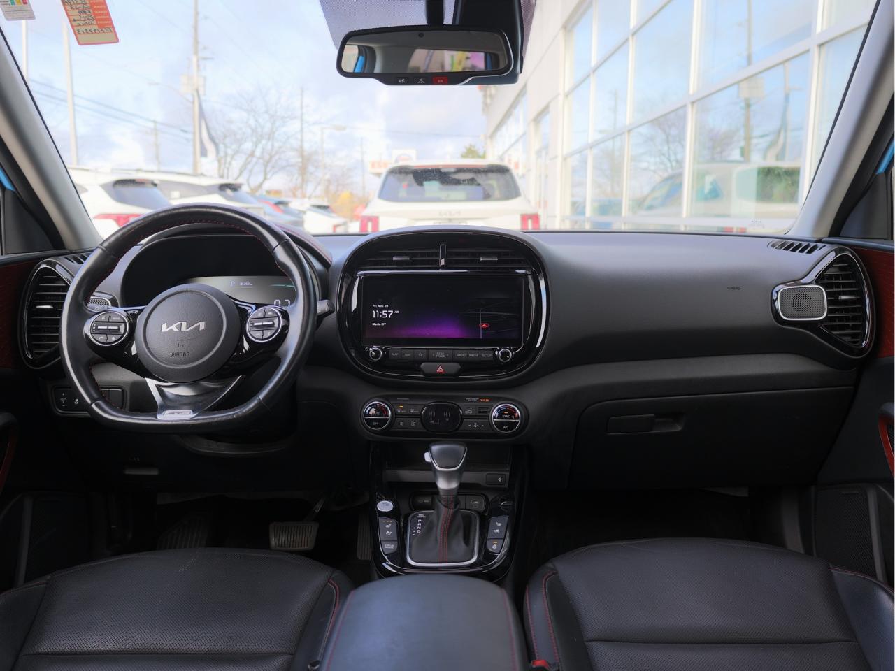 2023 Kia Soul GT-Line Limited   NAV   Harman Kardon   Leather Photo