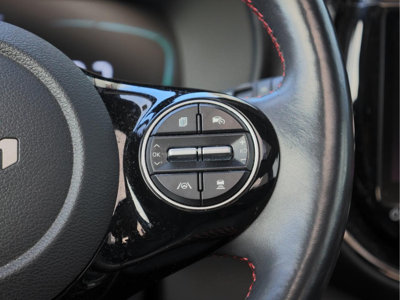 2023 Kia Soul GT-Line Limited   NAV   Harman Kardon   Leather Photo