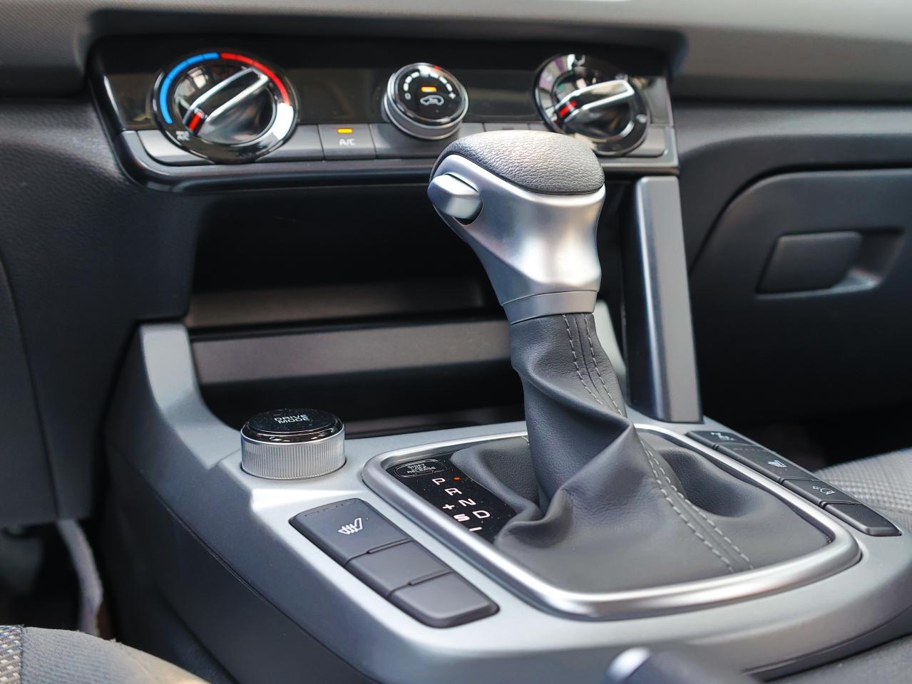 2025 Kia Seltos LX AWD   Blindspot Alert   Heated Seat   Cruise Photo