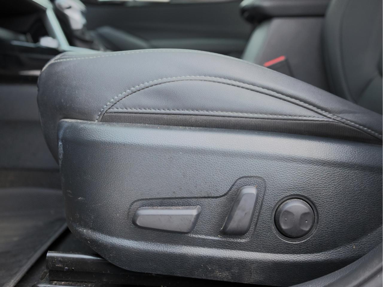 2023 Kia Seltos EX Premium   Navigation   Smart Cruise   Cool Seat Photo