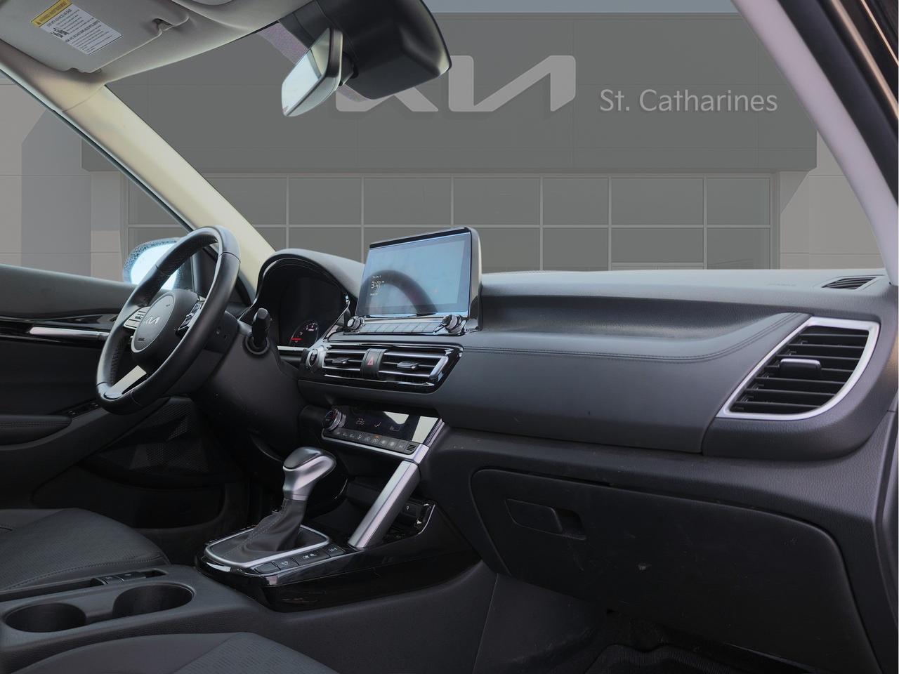 2023 Kia Seltos EX Premium   Navigation   Smart Cruise   Cool Seat Photo