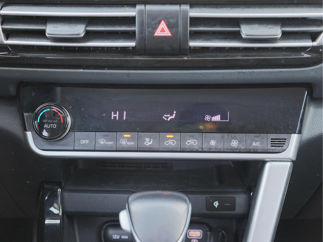 2023 Kia Seltos EX Premium   Navigation   Smart Cruise   Cool Seat Photo