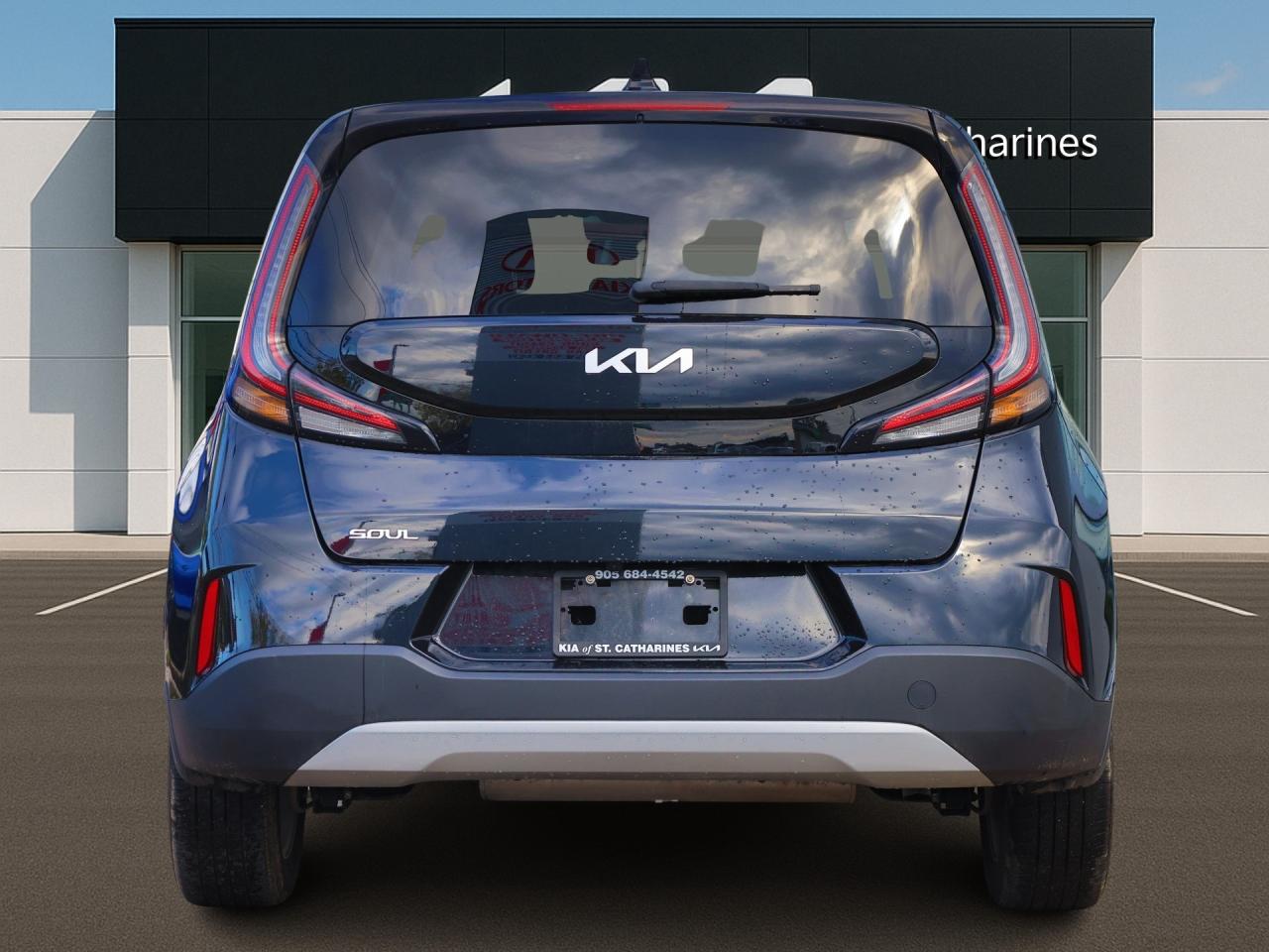 2023 Kia Soul EX   Apple CarPlay   Htd Seats   Blindspot Alrt Photo