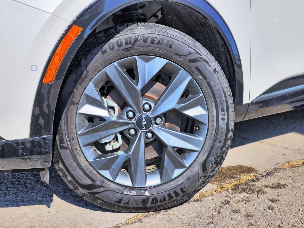 2024 Kia Sportage Hybrid SX AWD   Blindview Monitor   Digital Cluster Photo