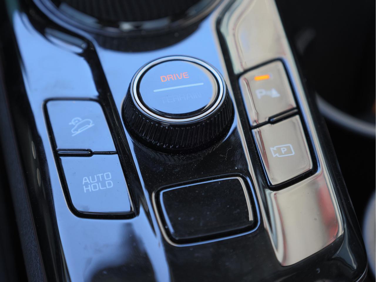 2024 Kia Sportage Hybrid SX AWD   Blindview Monitor   Digital Cluster Photo