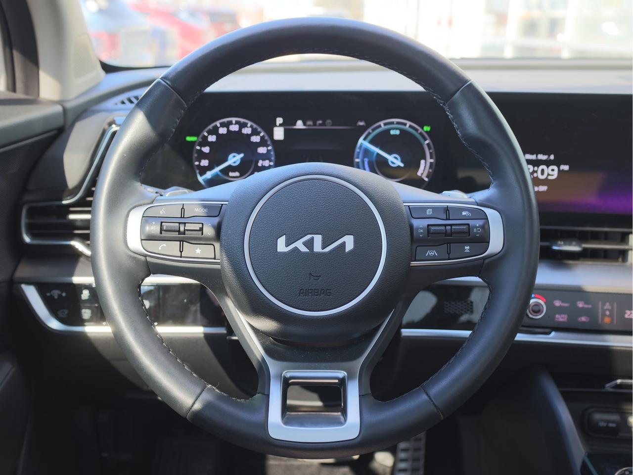 2024 Kia Sportage Hybrid SX AWD   Blindview Monitor   Digital Cluster Photo