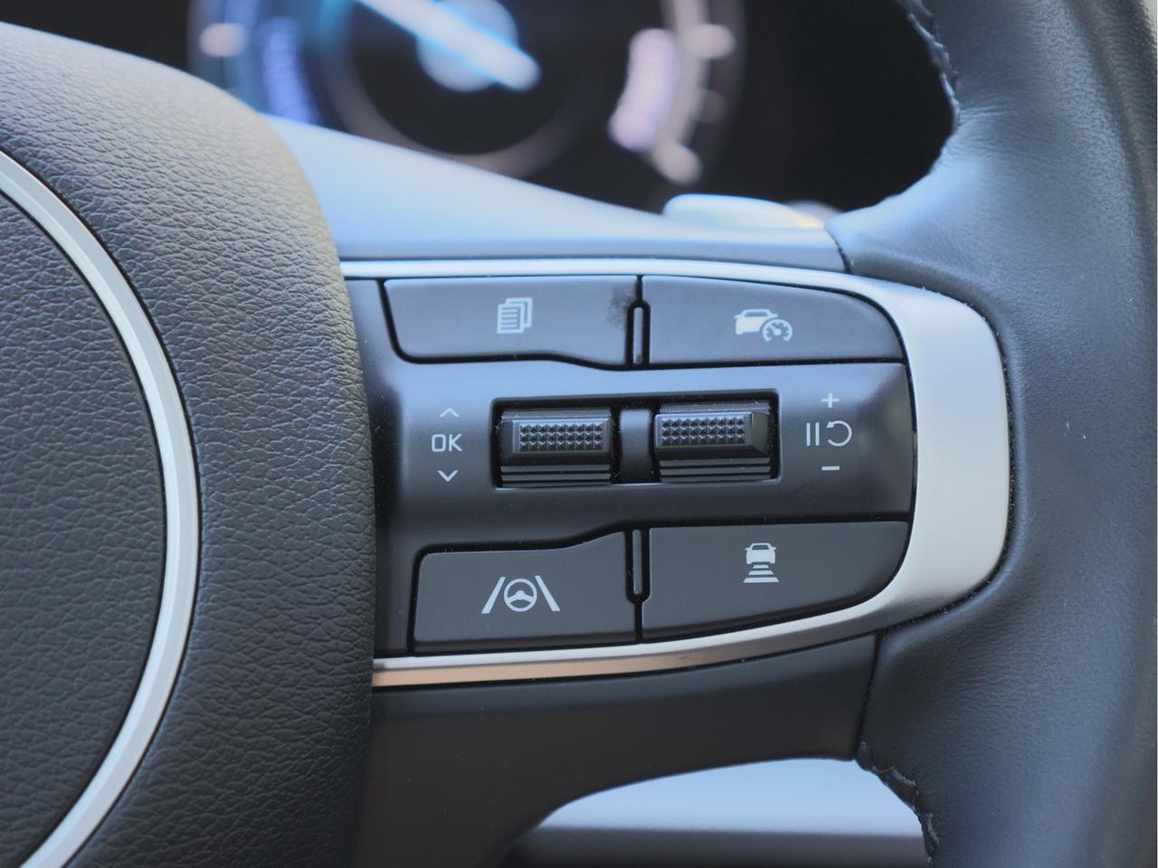 2024 Kia Sportage Hybrid SX AWD   Blindview Monitor   Digital Cluster Photo