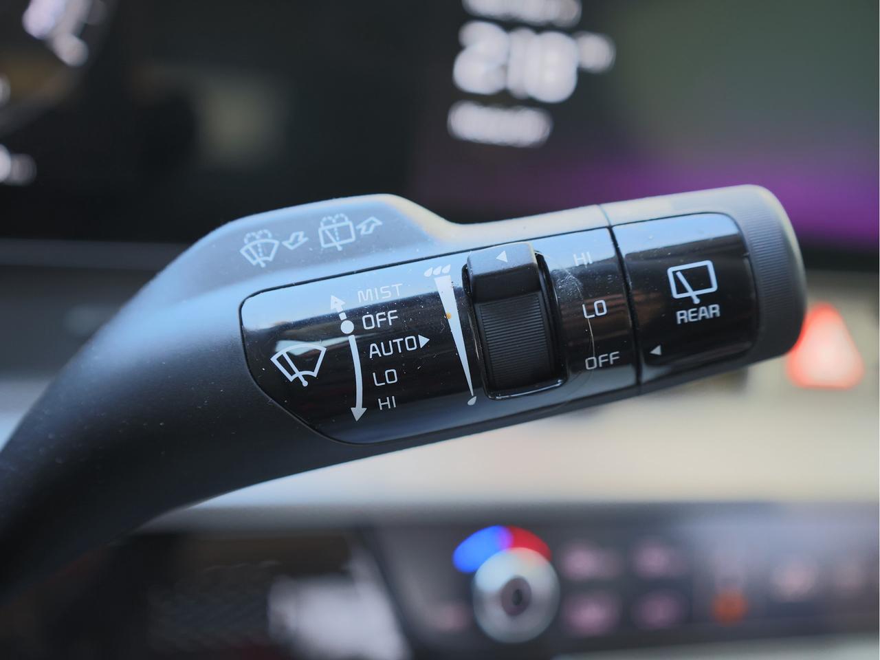 2024 Kia Sportage Hybrid SX AWD   Blindview Monitor   Digital Cluster Photo