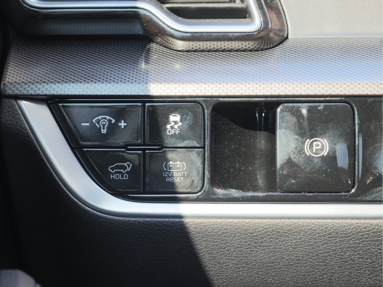 2024 Kia Sportage Hybrid SX AWD   Blindview Monitor   Digital Cluster Photo