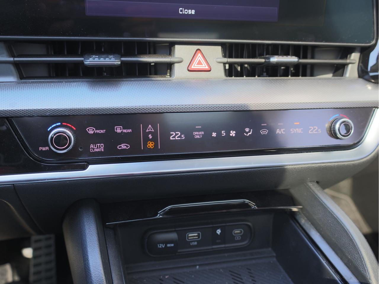 2024 Kia Sportage Hybrid SX AWD   Blindview Monitor   Digital Cluster Photo