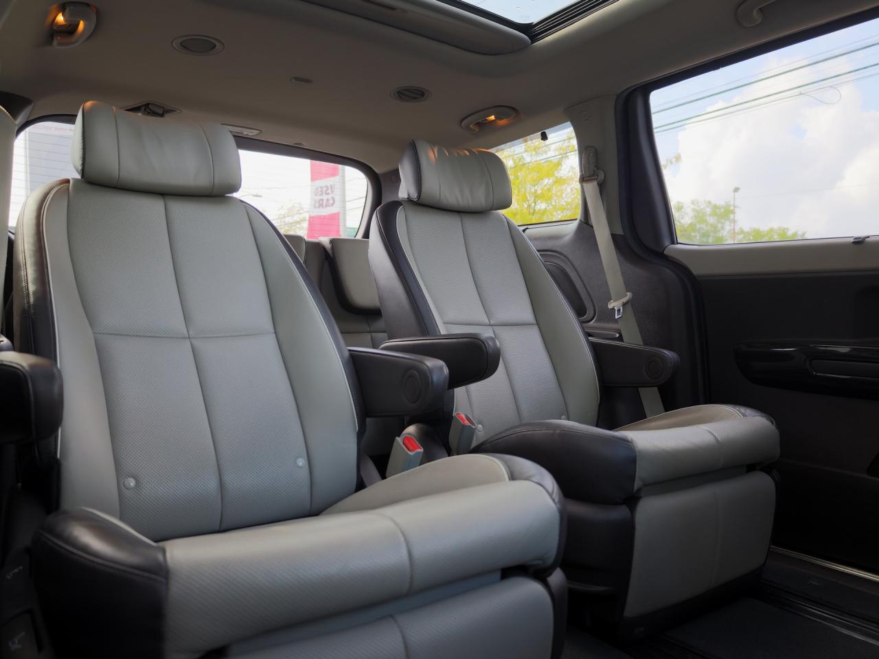 2018 Kia Sedona SXL+   Nappa Leather   Navigation   Cooled Seat Photo