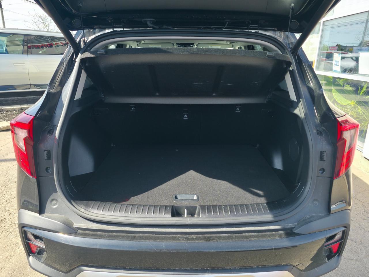 2024 Kia Seltos SX AWD   HUD   Bose   Digital Key Photo