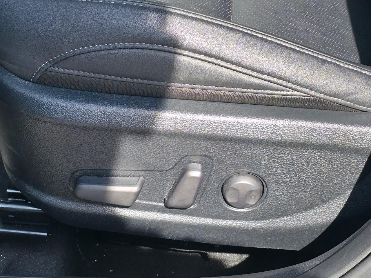 2024 Kia Seltos SX AWD   HUD   Bose   Digital Key Photo