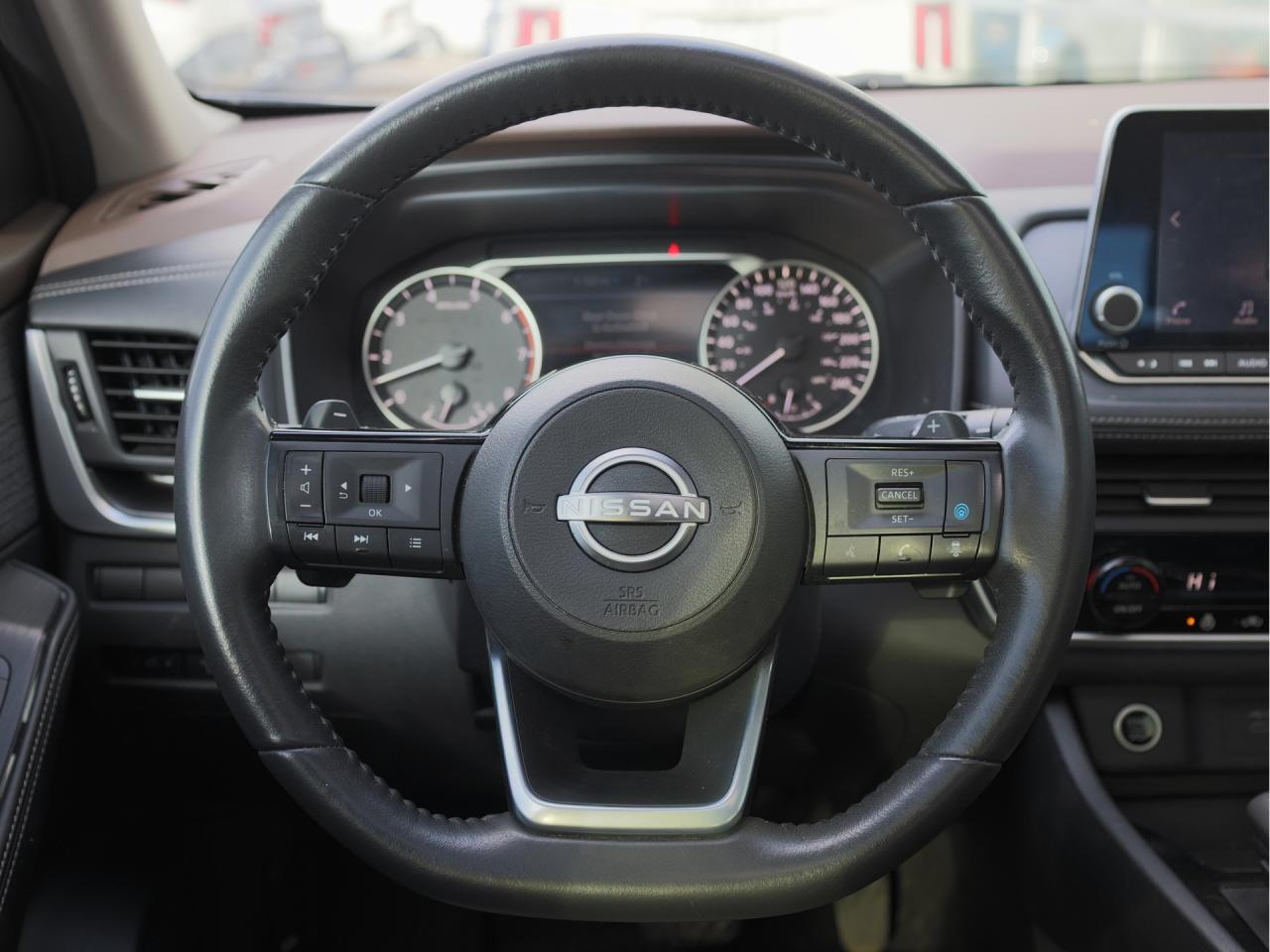 2023 Nissan Rogue SV AWD   Panoramic Roof   Climate Ctrl   Pwr Seat Photo