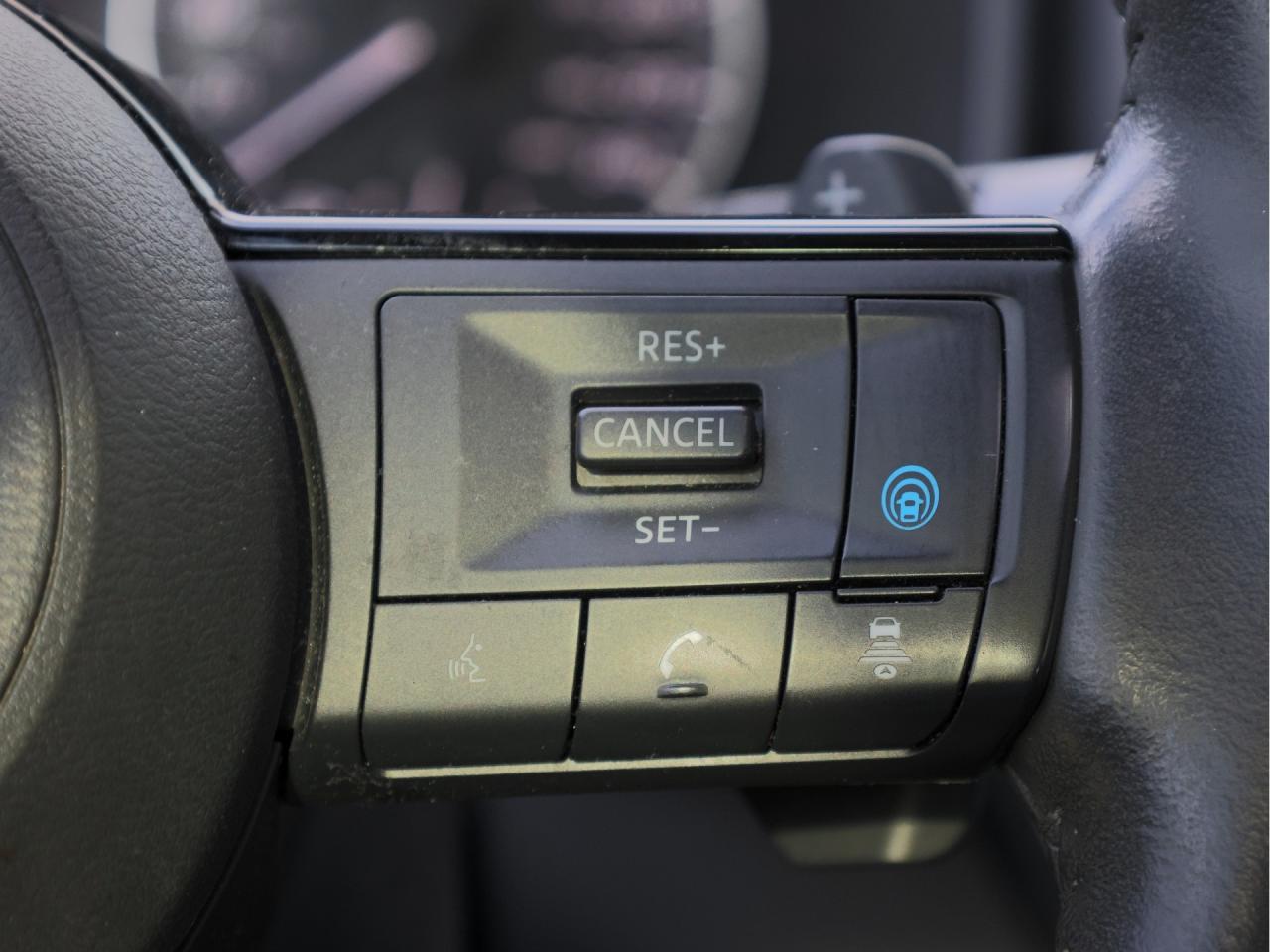 2023 Nissan Rogue SV AWD   Panoramic Roof   Climate Ctrl   Pwr Seat Photo