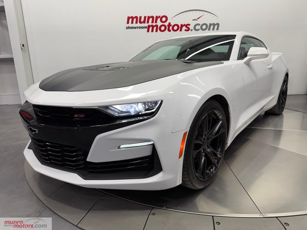 2019 Chevrolet Camaro 2dr Coupe 1SS Photo2