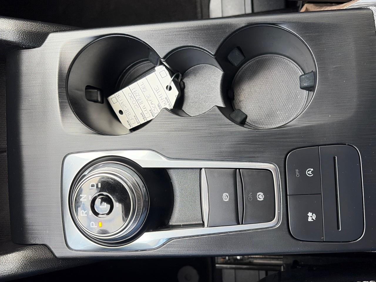 2020 Ford Escape SEL AWD Photo