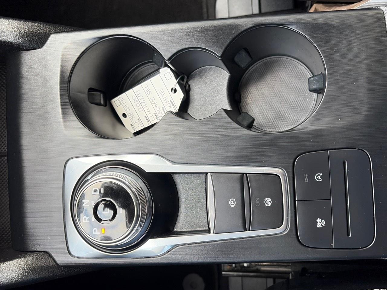 2020 Ford Escape SEL AWD Photo