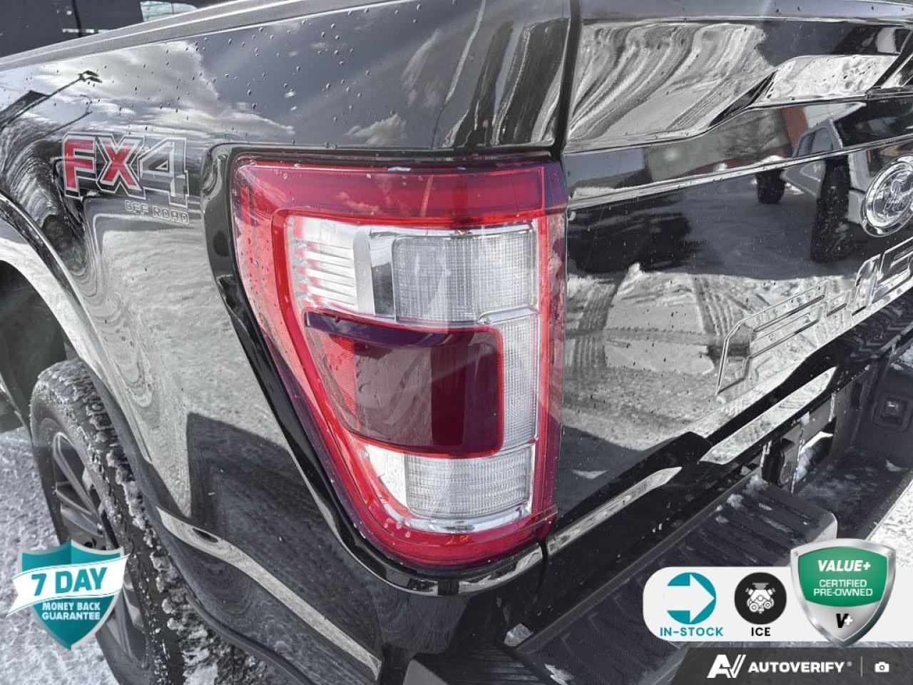 2022 Ford F-150 Lariat 5.0 LTR V8 CREW CAB 4X4 LARIAT CERTIFIED Photo