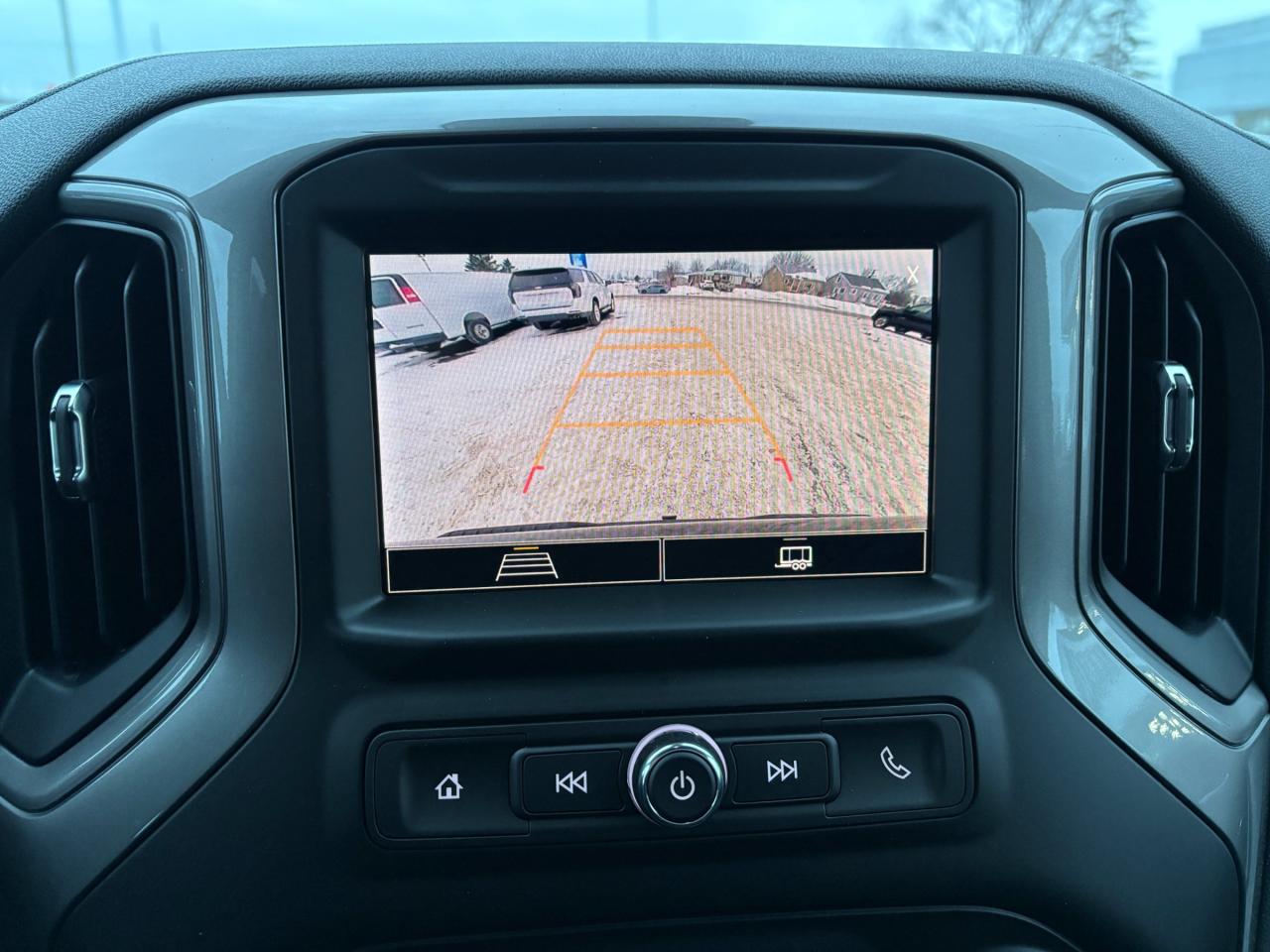 2026 Chevrolet Silverado 1500 2026 Chevrolet Silverado Custom Trail Boss 4WD Photo