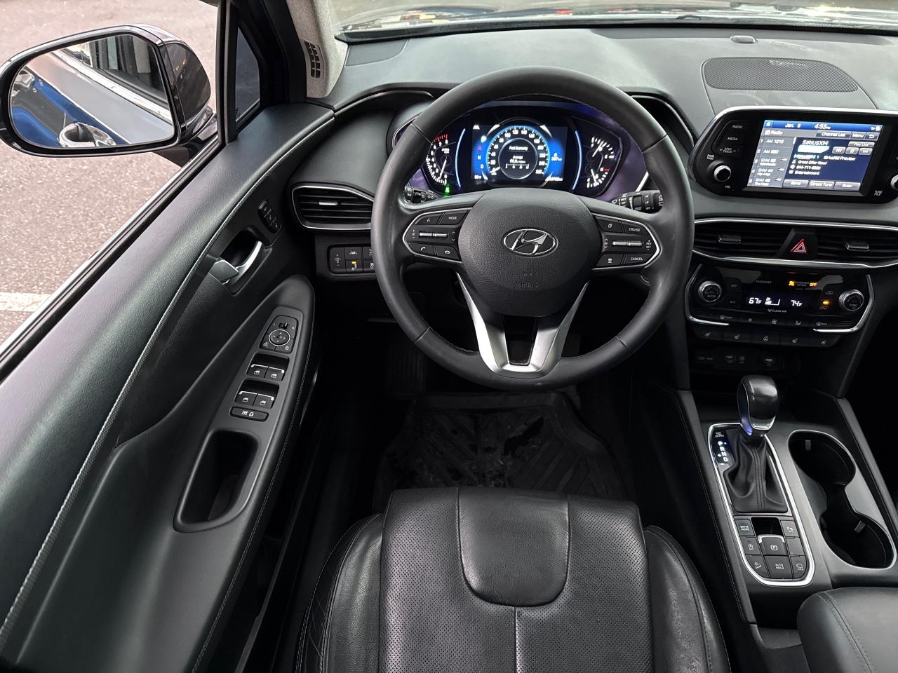 2020 Hyundai Santa Fe Luxury 2.0 Photo