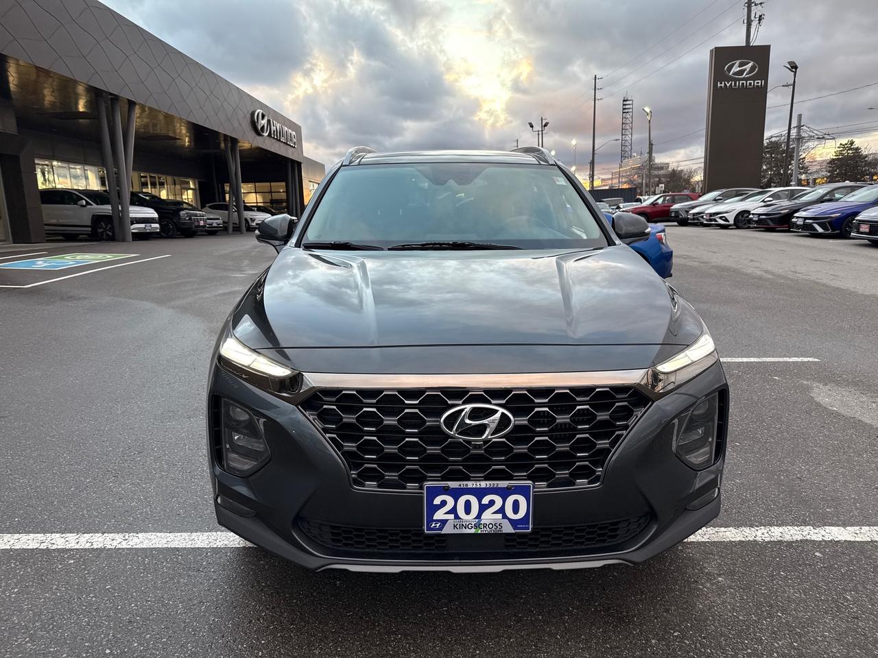 2020 Hyundai Santa Fe Luxury 2.0 Photo