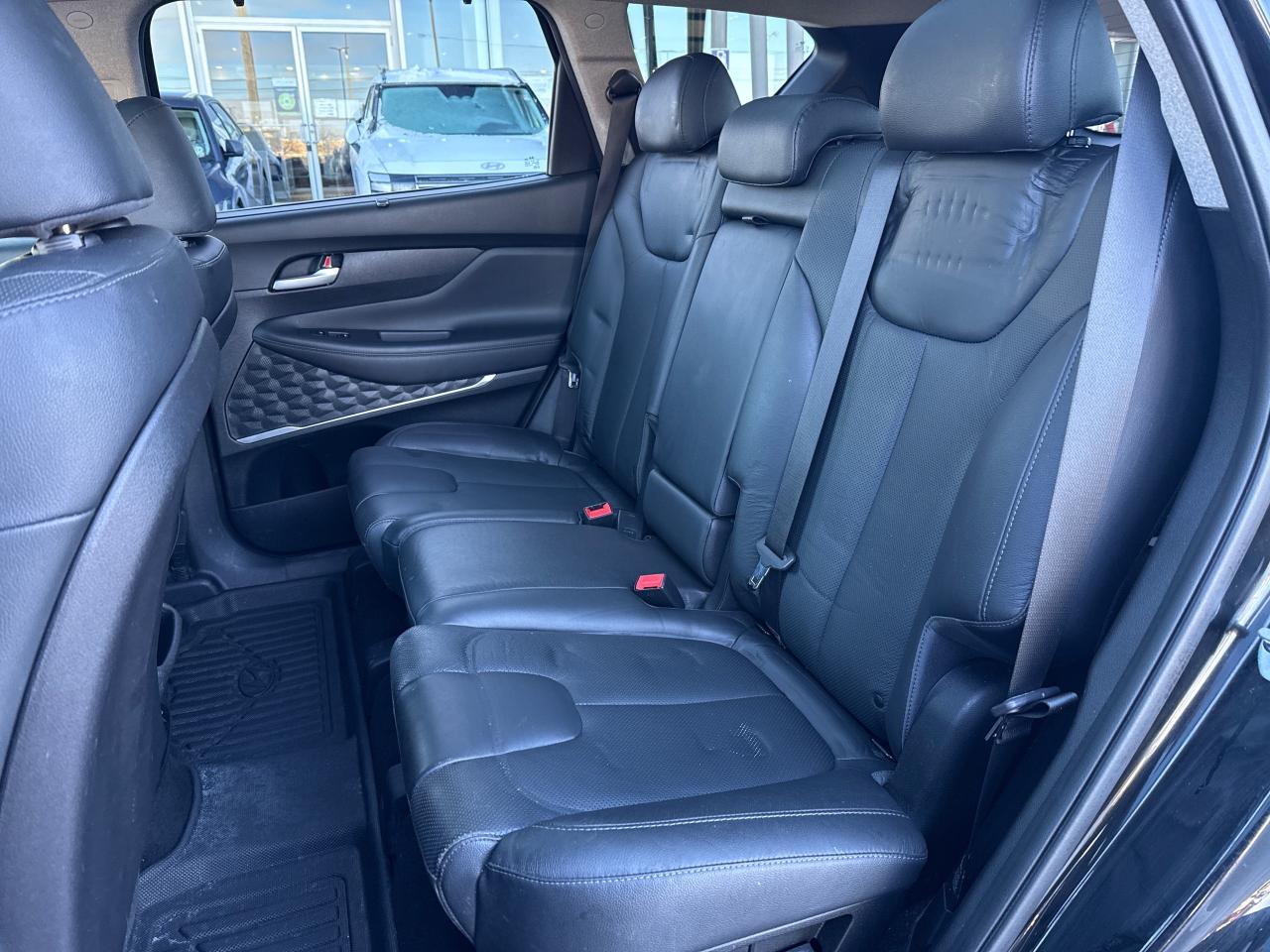 2020 Hyundai Santa Fe Luxury 2.0 Photo