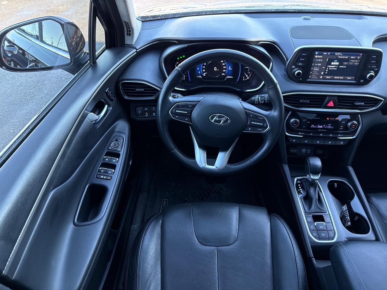 2020 Hyundai Santa Fe Luxury 2.0 Photo