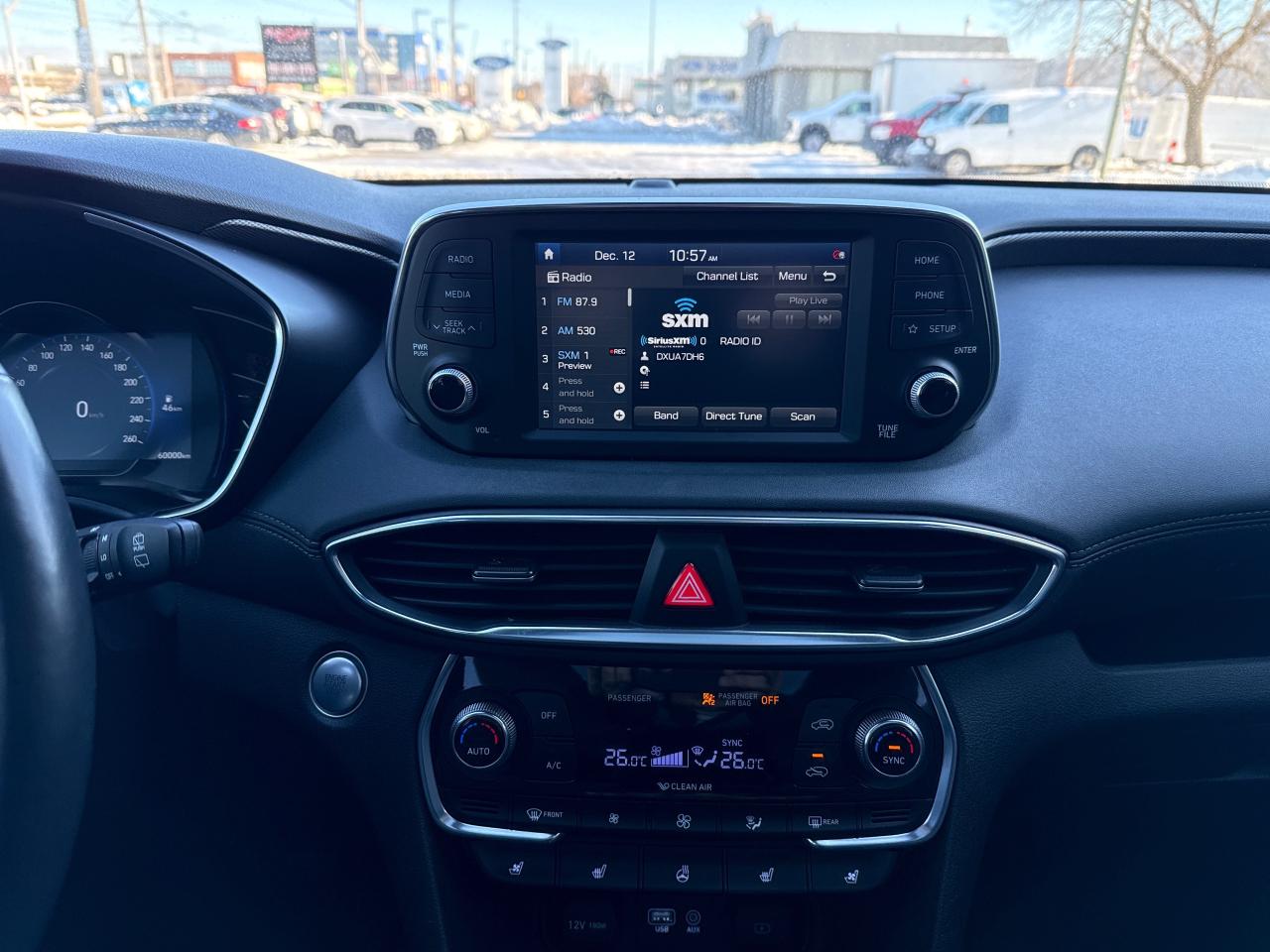 2020 Hyundai Santa Fe Luxury 2.0 Photo