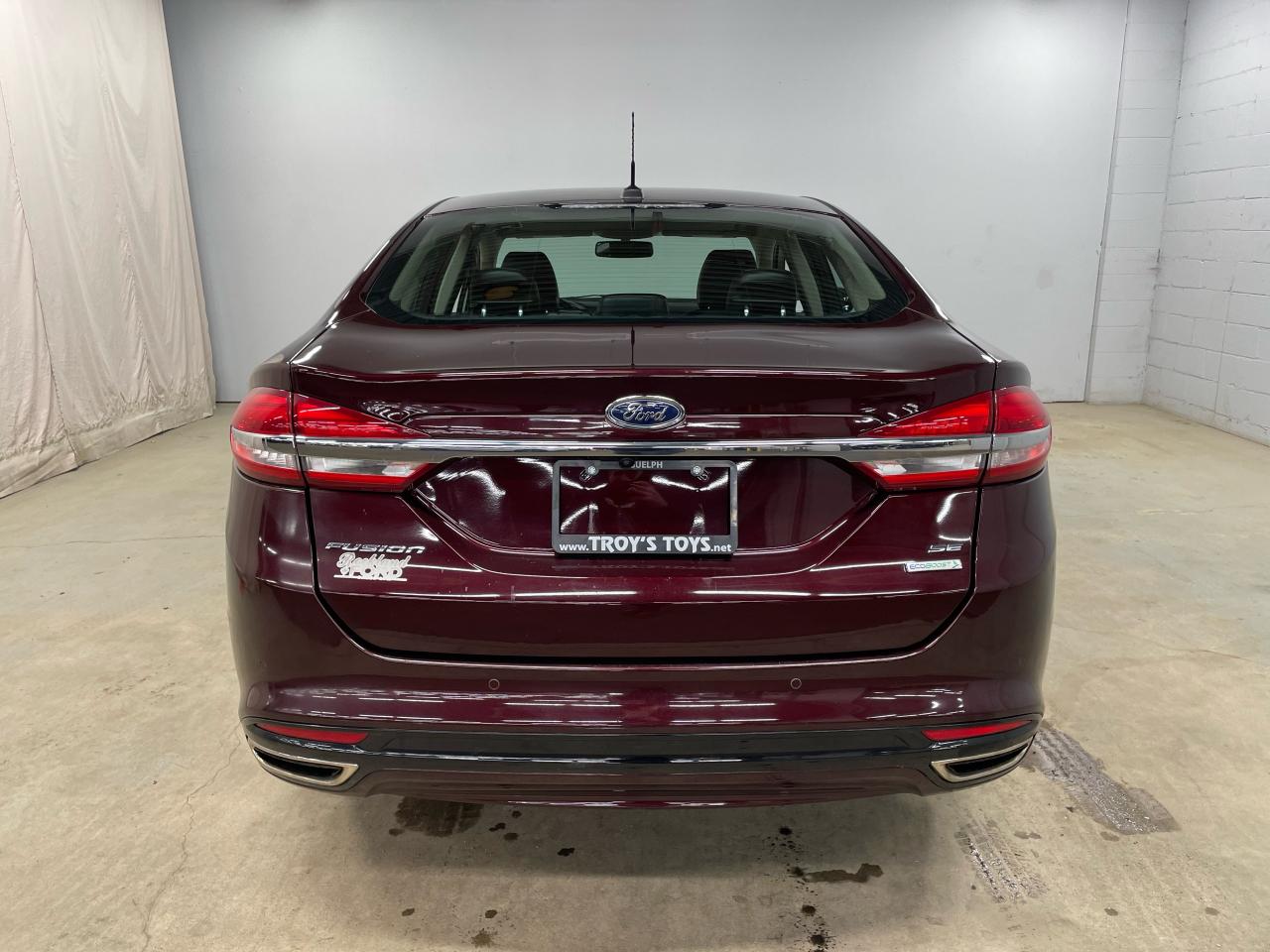 2017 Ford Fusion SE Photo5