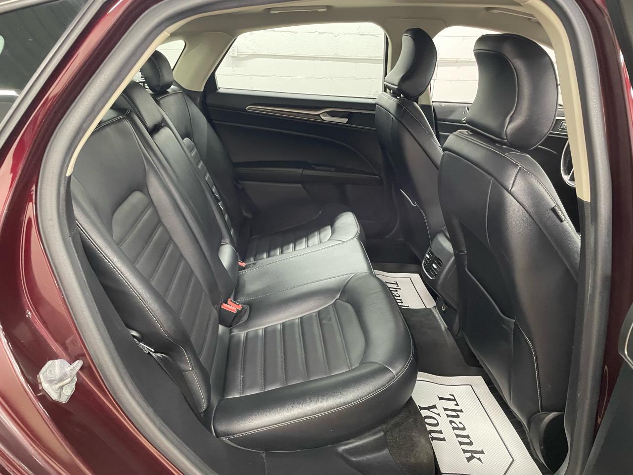 2017 Ford Fusion SE | LEATHER | MEMORY SEATS | POWER FRONT SEATS Photo
