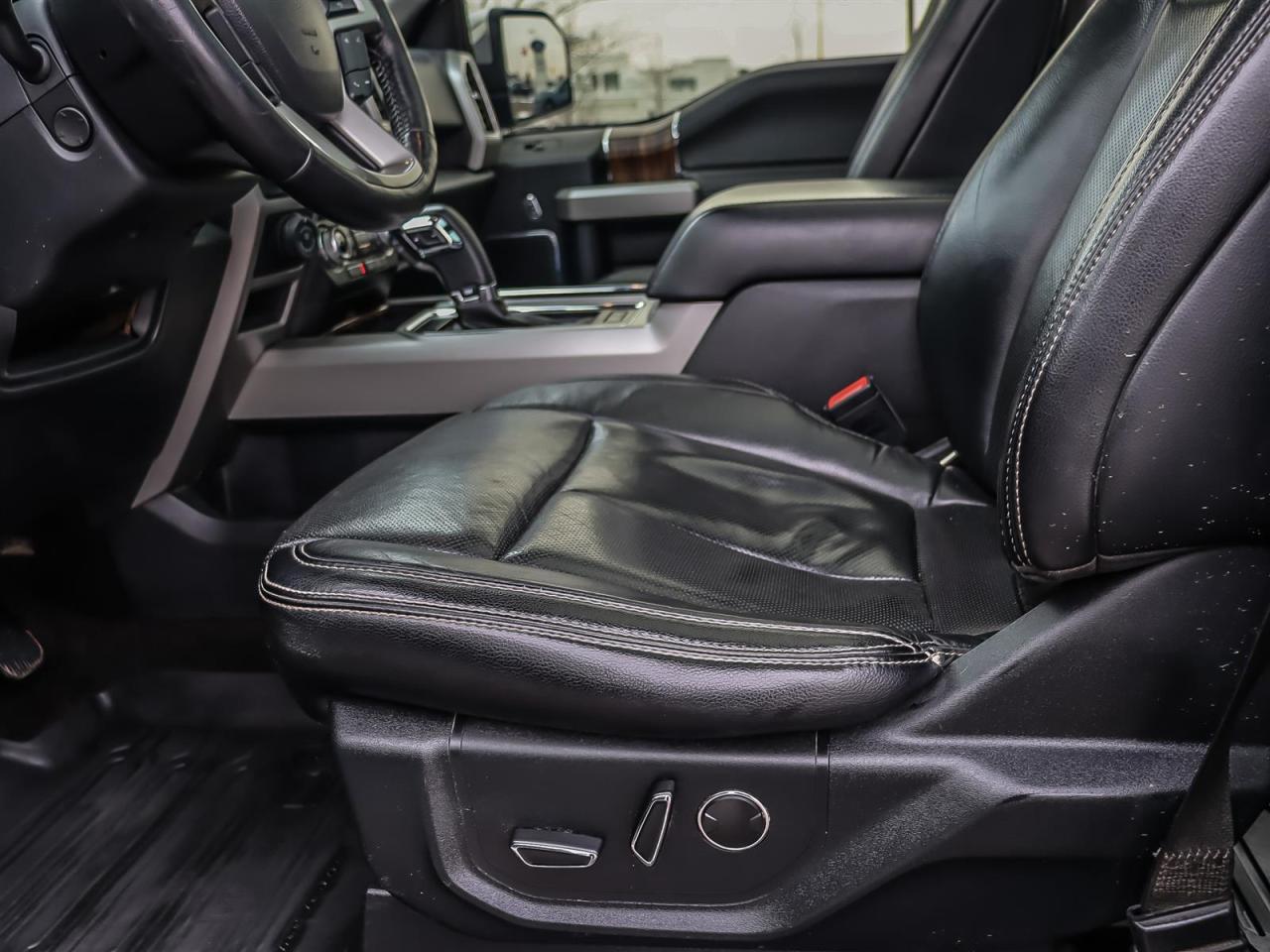 2018 Ford F-150 Lariat Certified | Safety | Technology Pkg. | Roof | Photo