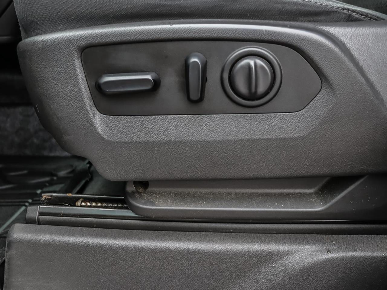 2019 Chevrolet Silverado 1500 RST Work Truck | Snow Tires | Photo