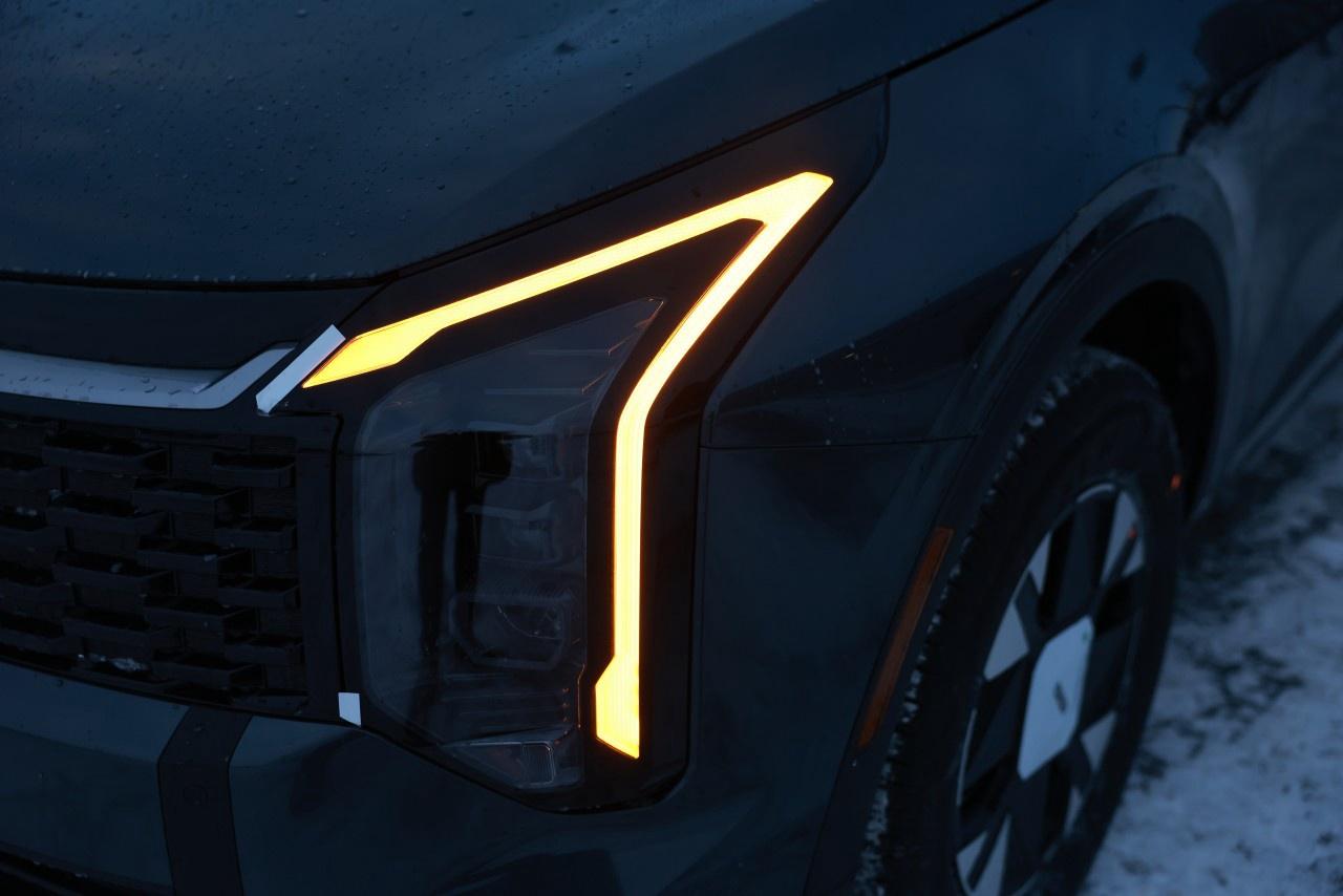 2026 Kia Sportage Hybrid EX AWD Photo