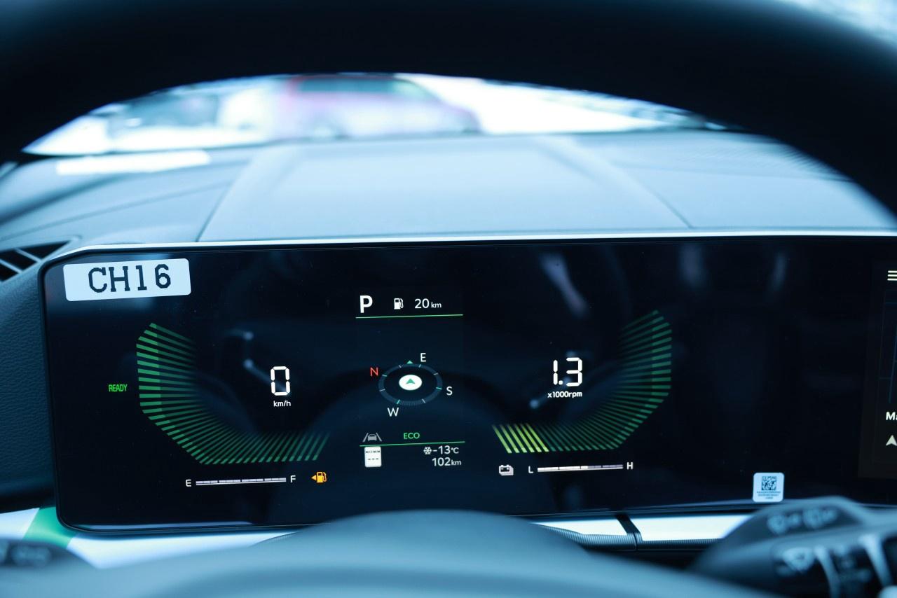 2026 Kia Sportage Hybrid EX AWD Photo