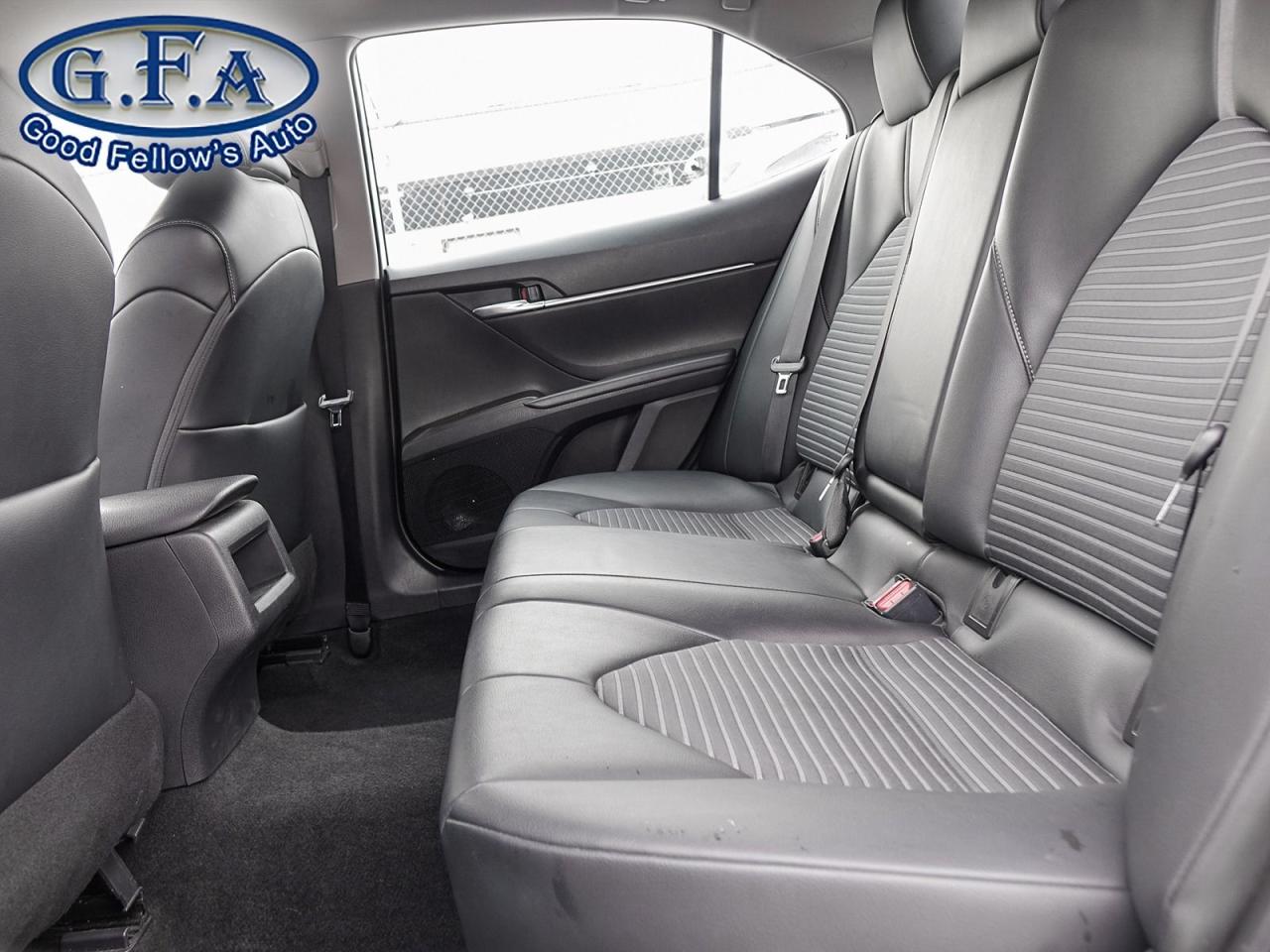 2022 Toyota Camry SE MODEL, REARVIEW CAMERA, LEATHER & CLOTH, HEATED Photo