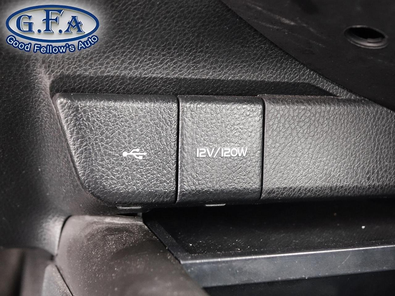 2022 Toyota Camry SE MODEL, REARVIEW CAMERA, LEATHER & CLOTH, HEATED Photo40