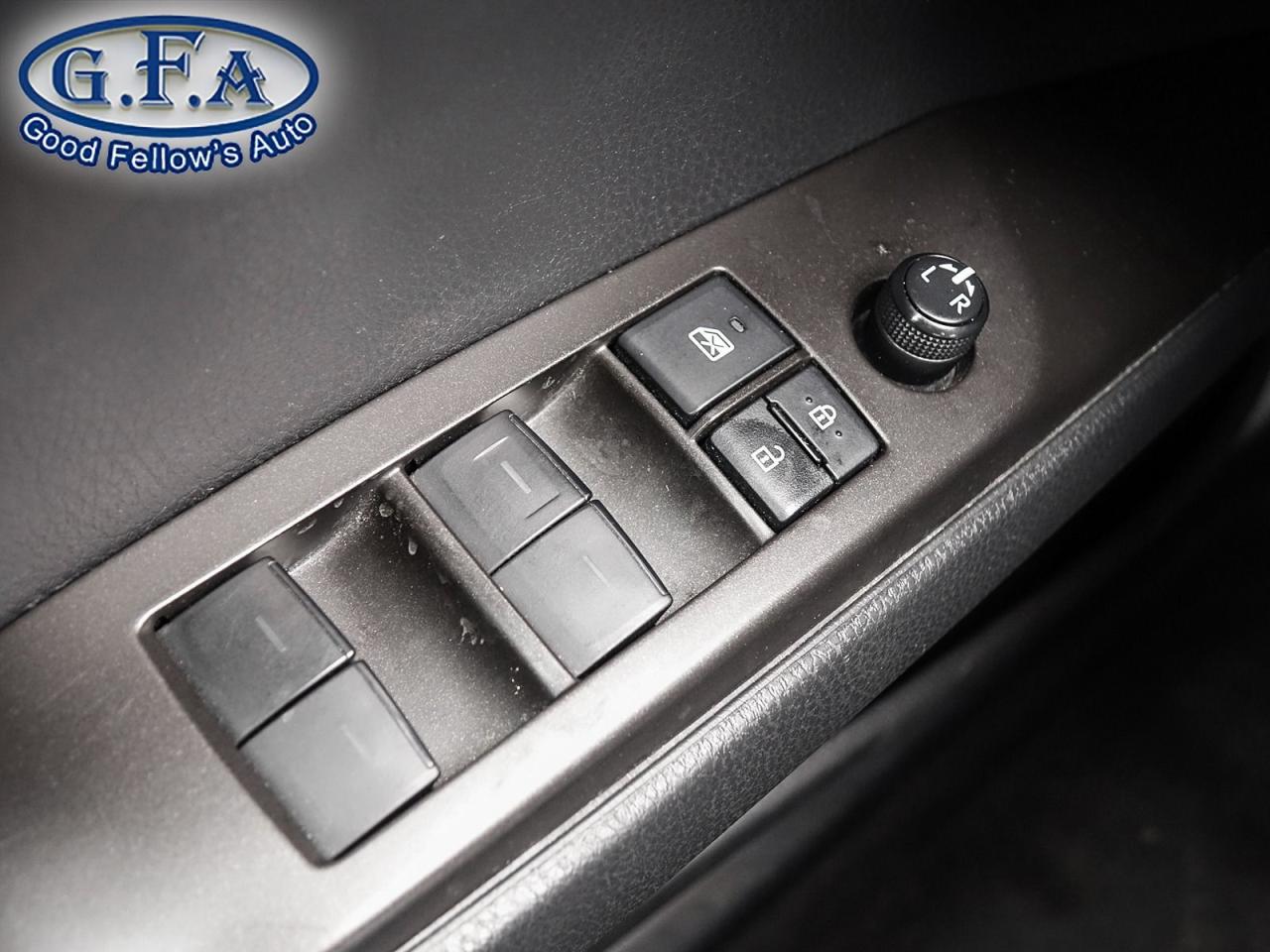 2022 Toyota Camry SE MODEL, REARVIEW CAMERA, LEATHER & CLOTH, HEATED Photo