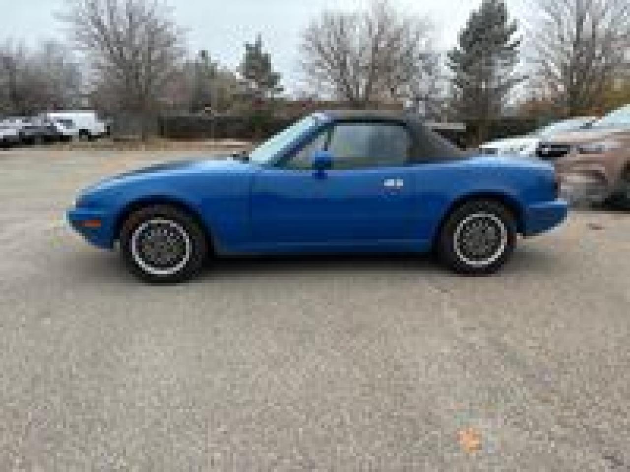 1990 Mazda Miata MX-5 Base - Photo #5