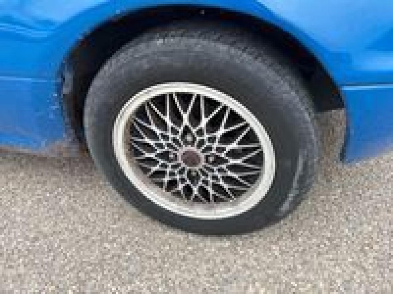 1990 Mazda Miata MX-5 Base - Photo #6