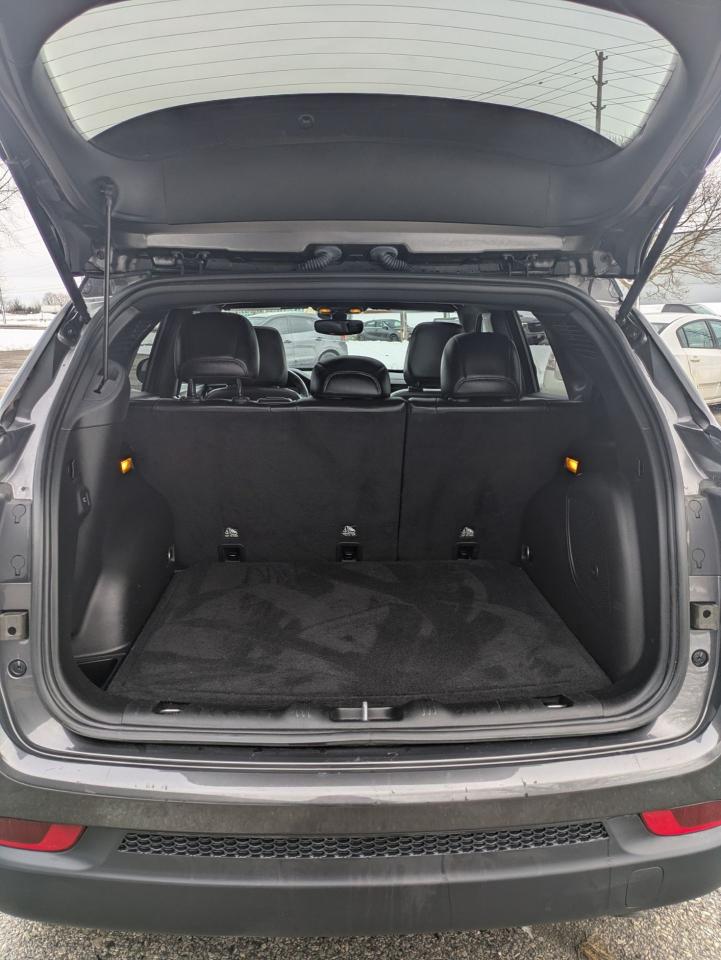 2022 Jeep Compass Altitude 4x4 - Photo #17