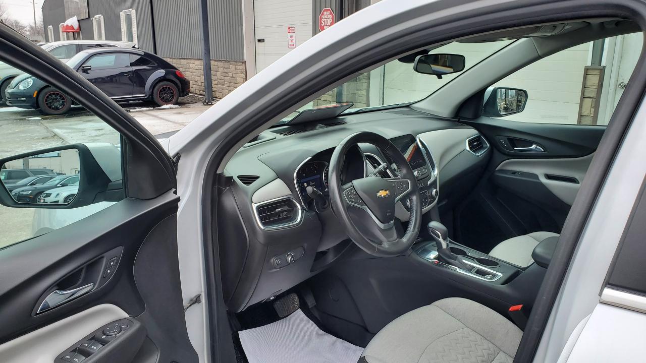 2022 Chevrolet Equinox AWD 4DR LT-REMOTE START-HEATED SEATS-LANE ASSIST Photo