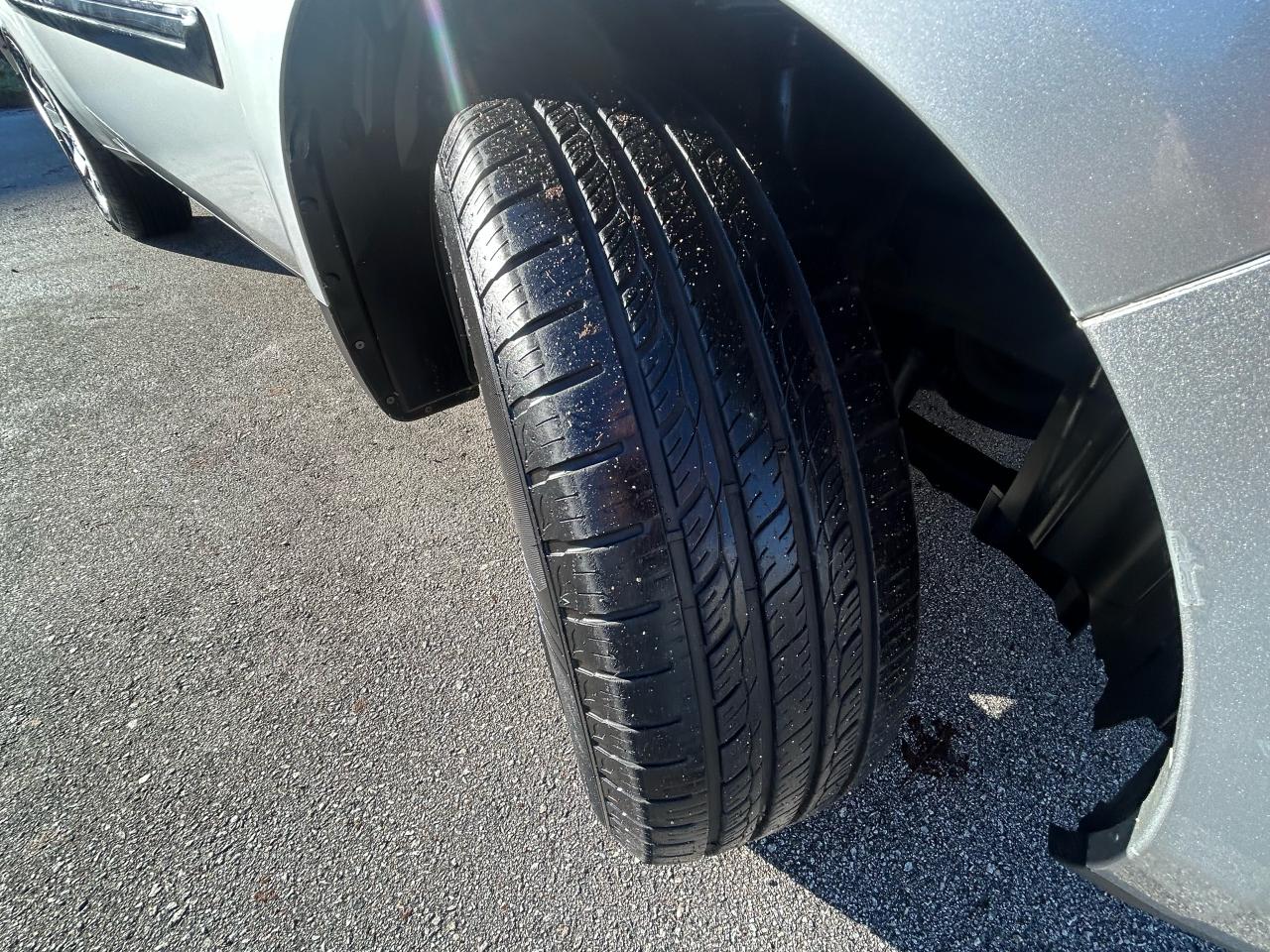 2011 Honda Pilot 4WD 4dr Touring - Photo #16