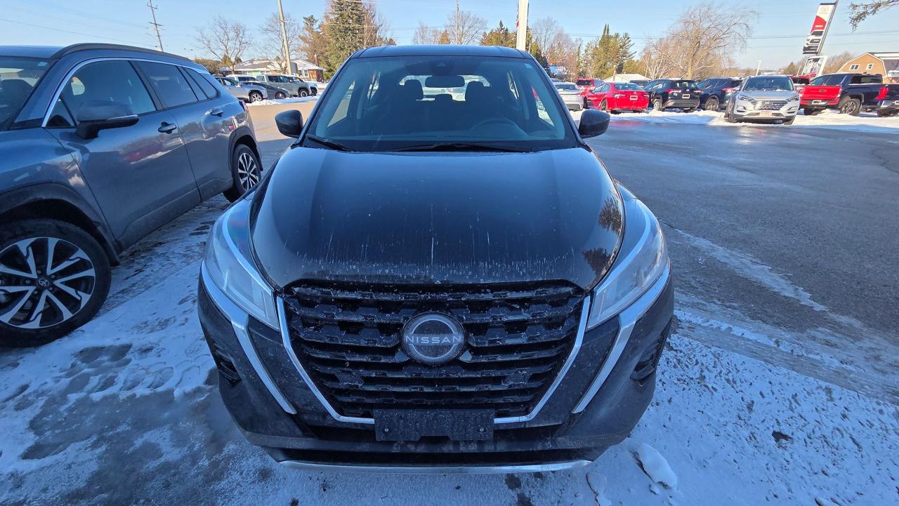 2025 Nissan Kicks S - Photo #3