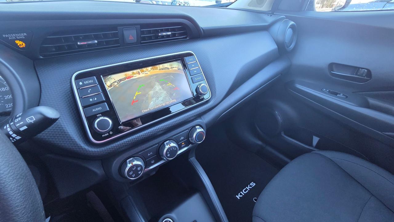 2025 Nissan Kicks S - Photo #13