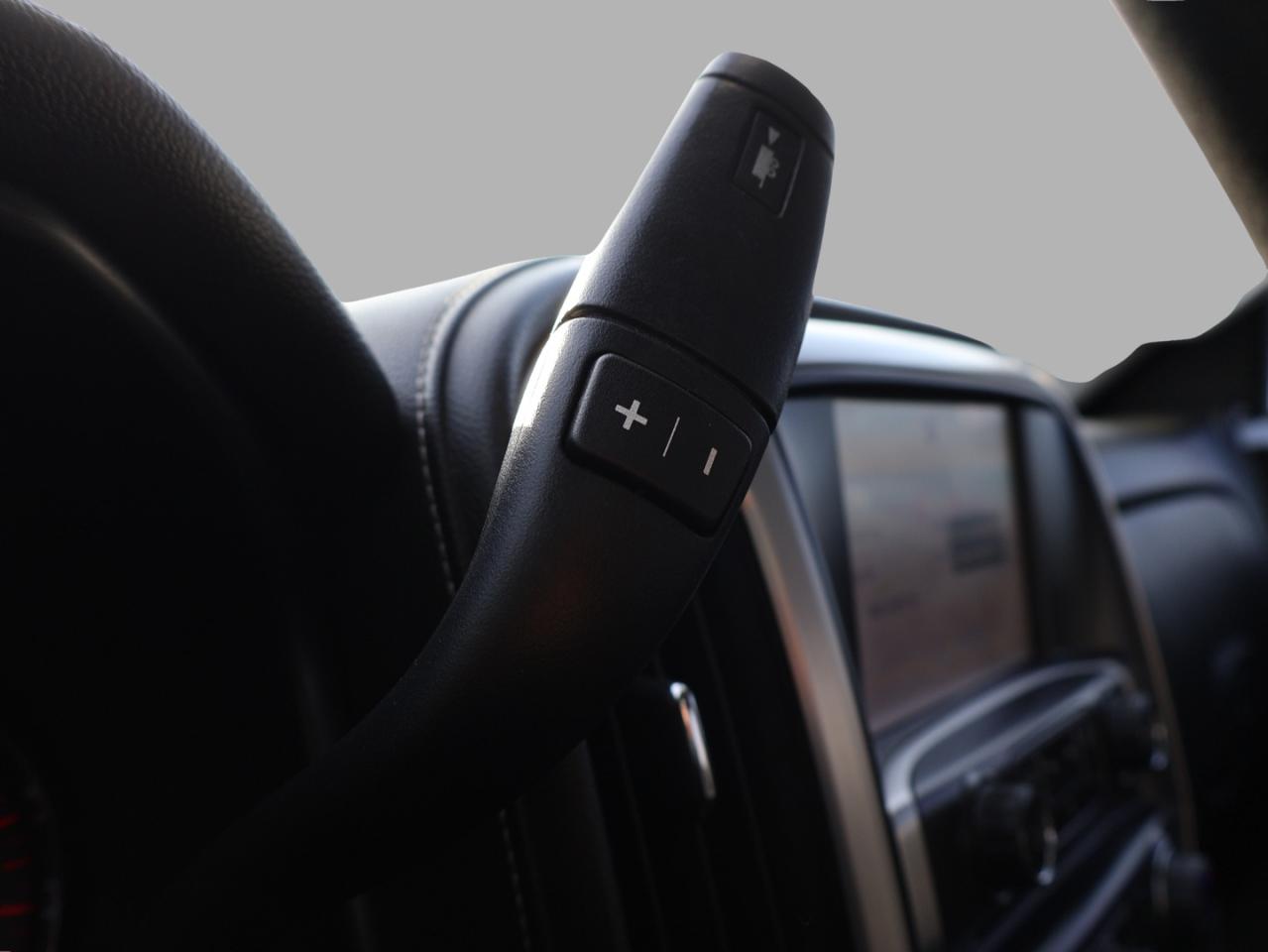 2015 GMC Sierra 1500 V8 SLE CREW 4WD CERTIFIED *ACCIDENT FREE*38 SERVICE RECORDS* CAMERA NAV BLUETOOTH LEATHER HEATED SEATS CRUISE ALLOYS - Photo #19