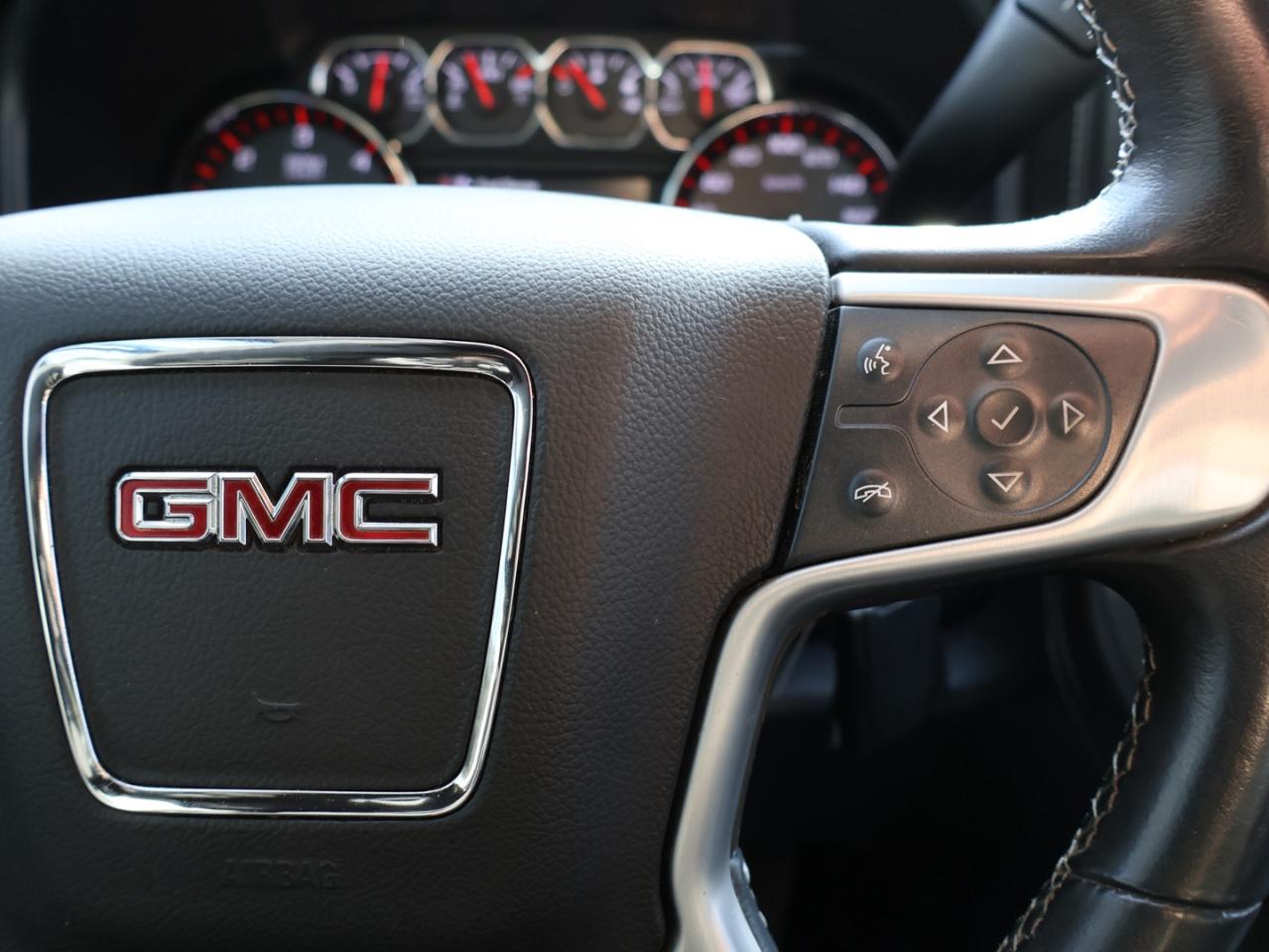 2015 GMC Sierra 1500 V8 SLE CREW 4WD CERTIFIED *ACCIDENT FREE*38 SERVICE RECORDS* CAMERA NAV BLUETOOTH LEATHER HEATED SEATS CRUISE ALLOYS - Photo #30