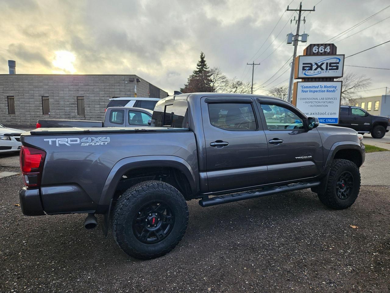 2019 Toyota Tacoma TRD Sport - Photo #4