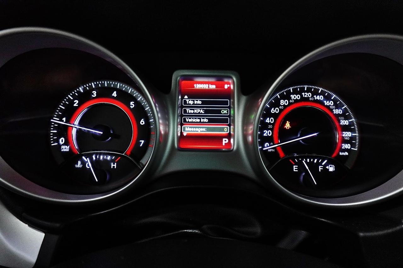 2016 Dodge Journey DEALER MAINTAIN,NO ACCIDENT,ONE OWNER,4 CYL Photo