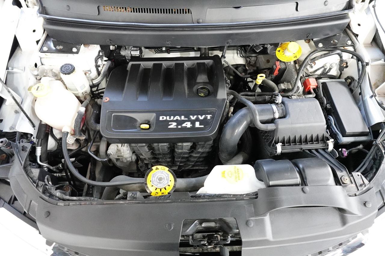 2016 Dodge Journey DEALER MAINTAIN,NO ACCIDENT,ONE OWNER,4 CYL Photo